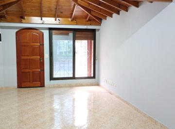PH · 128m² · 3 Ambientes · Alquiler Excelente PH 3 Amb. con Patio en Martínez
