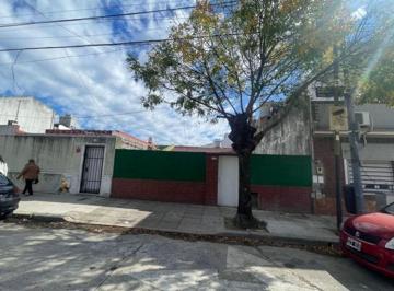 Casa · 66m² · 2 Ambientes · Venta Casa Mataderos Opción Permuta