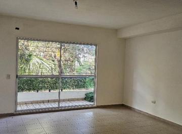Departamento de 1 ambiente, Villa Urquiza · Lindísimo Monoambiente con Balcón y Vista a Jardines