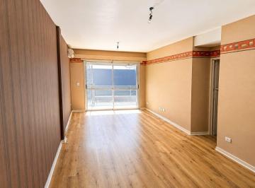 Departamento · 100m² · 4 Ambientes · 1 Cochera · Departamento en Villa Urquiza