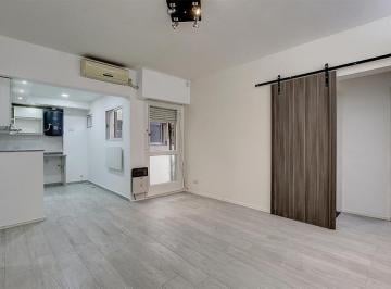 Departamento · 55m² · 3 Ambientes · Alquiler Departamento 3 Ambientes Lateral Luminoso Reciclado a Nuevo Caballito