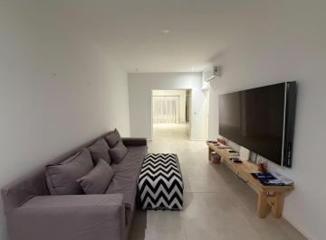 Casa · 163m² · 3 Ambientes · 3 Cocheras · Casa en Alquiler en Beccar San Isidro