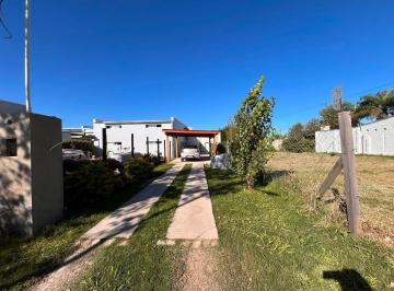 Casa · 80m² · 4 Ambientes · Alquiler/lehmann/casa/ 2 Dorm..