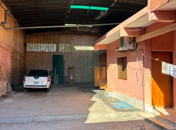 Casa · 365m² · 4 Ambientes · Casa en Venta Ideal Comercial - General Paz 1700