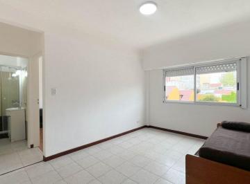 Departamento · 31m² · 2 Ambientes · Alquiler Departamento 2 Amb La Perla Luminoso