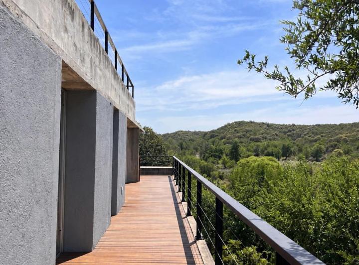 Casa · 280m² · 7 Ambientes · 2 Cocheras