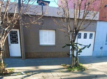 Casa de 4 ambientes, Bahía Blanca · Vendemos Casa - Cordoba 354