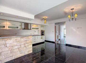 PH · 170m² · 4 Ambientes · Alquiler PH 4 Amb Barrio San Carlos a Estrenar