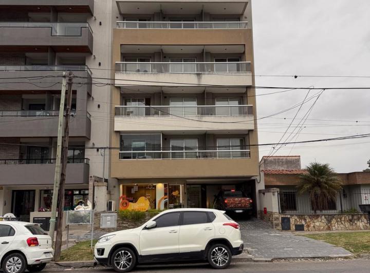 Departamento · 32m² · 1 Ambiente · 1 Cochera