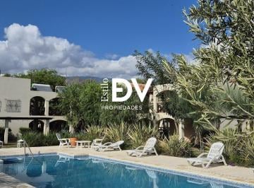 Departamento · 1m² · 1 Dormitorio · 1 Cochera · Departamentos Temporarios en El Centro de Cafayate