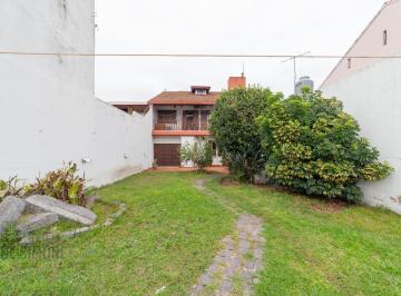 Casa · 263m² · 6 Ambientes · 2 Cocheras · Venta de Casa en Munro 6 Ambientes