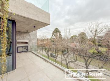 Departamento · 112m² · 4 Ambientes · 1 Cochera · Alquiler Departamento 2 Dorm. con Terraza y Cochera Fisherton Park