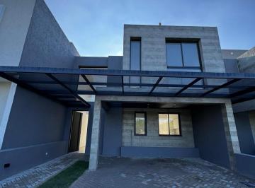 Casa · 120m² · Alquilo Duplex en Claros del Bosque