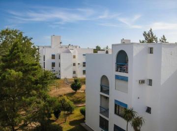 Departamento · 62m² · 3 Ambientes · 1 Cochera · Venta Dpto 2 Dorm Las Palmas Cordoba *apto Credito