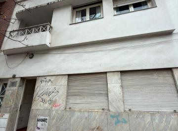 Casa · 100m² · 4 Ambientes · Alquilo Casa de 2 Dorm. en Nueva Cordoba