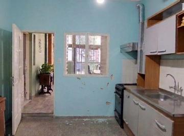 Casa en Venta de 6 ambientes Patricios Este · Casa + Dpto en Venta B° Patricios a Remodelar, Ideal Inversor!