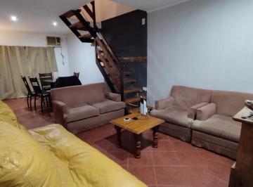 Casa · 133m² · 3 Ambientes · 1 Cochera · Casa en Fisherton