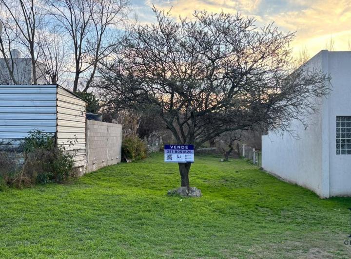 Terreno · 400m²