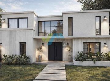 Casa · 325m² · 6 Ambientes · 2 Cocheras · Casa en Venta en Riberas, Puertos, Escobar