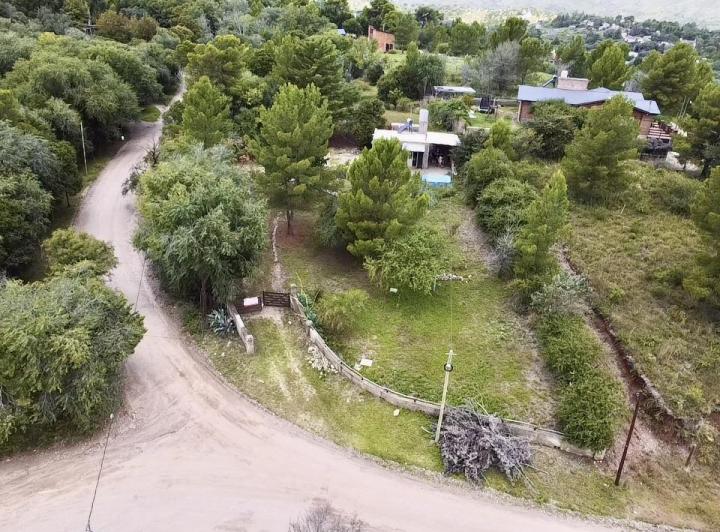 Casa · 2520m² · 3 Ambientes · 1 Cochera