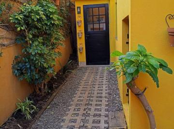 Casa · 90m² · 2 Ambientes · Departamento - William Morris