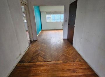 Departamento de 3 ambientes, Flores · Flores - a Refaccionar - 3 Amb. - 1 Cuadra de La Plaza - R. L. falcon Al 2500