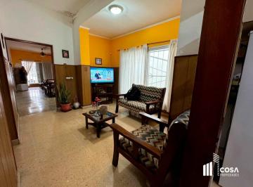 Casa · 116m² · 3 Ambientes · 1 Cochera · Casa en Venta 2 Dorm. Barrio Parque Casado Rosario Santa Fe Acepta Permuta