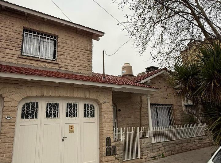 PH · 150m² · 4 Ambientes · 1 Cochera