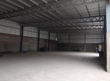 Bodega-Galpón · 450m² · Greenwood Inmobiliaria Te Ofrece Galpon en Alquiler - Zona Industrial Godoy Cruz