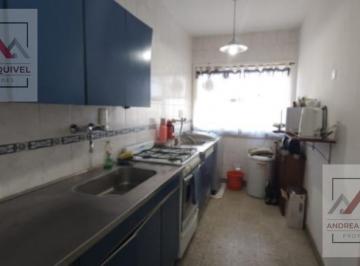 Departamento · 48m² · 3 Ambientes · Departamento 3 Amb Balcon Al Frente