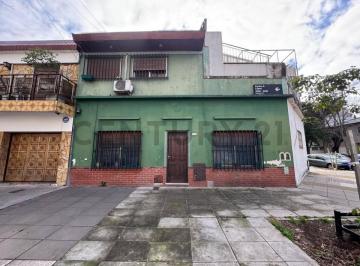 PH · 95m² · 5 Ambientes · PH 5 Ambientes en Venta con Patio y Terraza – Villa Pueyrredón