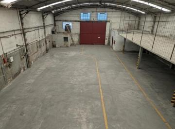 Depósito · 1020m² · 2 Ambientes · Depósito en Alquiler a m de Av General San Martin en Villa Madero Casi 2.000 m