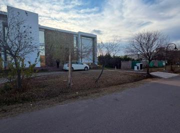 Casa · 312m² · 6 Ambientes · 2 Cocheras · Casa 4 Dorm. Liceo Country 2 Maipú