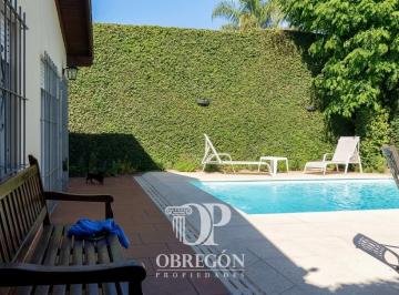Casa · 135m² · 4 Ambientes · 1 Cochera · Venta Casa 4 Ambientes - 135 m - Jardín - Pileta - Escobar