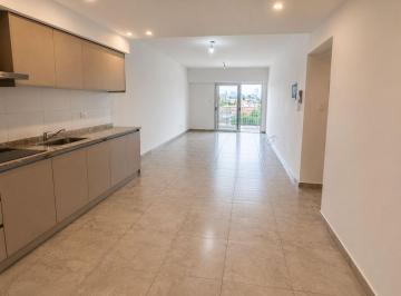 Departamento · 76m² · 3 Ambientes · 1 Cochera · Depto 3 Amb Semipiso en Alquiler Wilde con Balcon