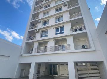 Departamento · 65m² · 3 Ambientes · 1 Cochera · Alquiler Dpto 2 Dorm y Cochera Pleno Centro/sur