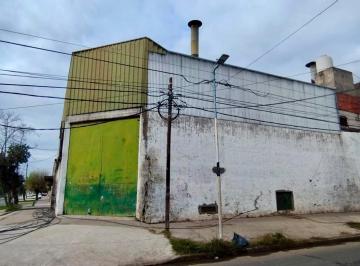 Bodega-Galpón · 250m² · Galpon Industrial en Alquiler de 250 m² en Loma Hermosa