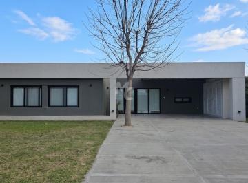 Casa · 170m² · 4 Ambientes · 1 Cochera · Casa en Venta en La Reserva Cardales, Campana, G. B. a. Zona Norte