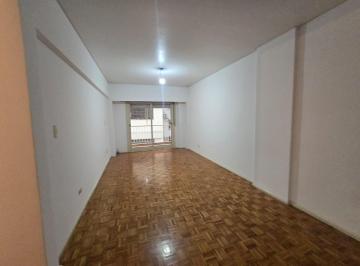 Departamento · 61m² · 3 Ambientes · Departamento 3 Ambientes Contrafrente - en Venta - Caballito