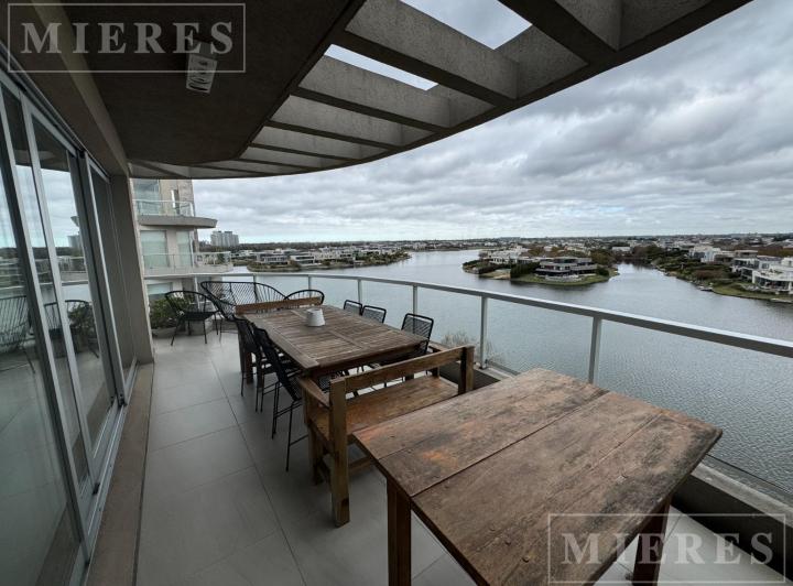 Departamento · 110m² · 4 Ambientes · 2 Cocheras