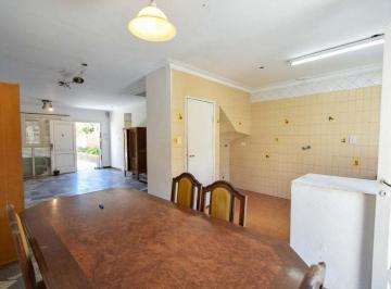 PH · 84m² · 3 Ambientes · 1 Cochera · Venta PH 3 Ambientes Cochera 3 Cdras Constitucion