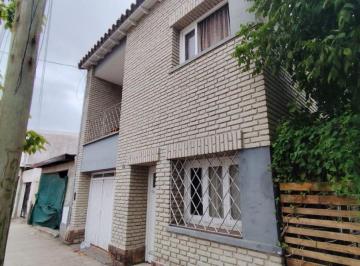 Casa de 6 ambientes, Las Heras · Casa en Venta C/ Cochera en Las Heras
