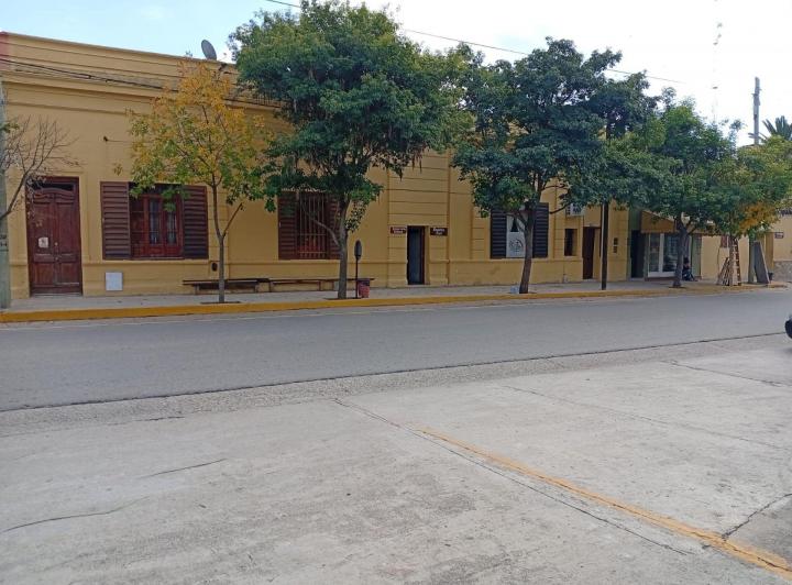 Casa · 210m² · 7 Ambientes