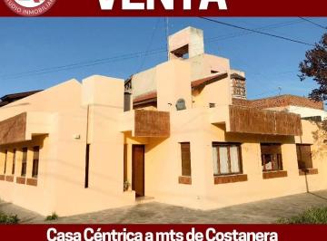 Casa · 150m² · 7 Ambientes · 1 Cochera · Casa en Viedma