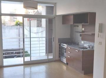 Departamento · 35m² · 2 Ambientes · Av Independencia 1600. Departamento de 2 Ambientes. Pileta. Sum. Parrilla.