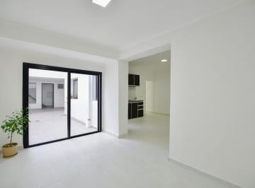 PH · 75m² · 4 Ambientes · PH en La Plata