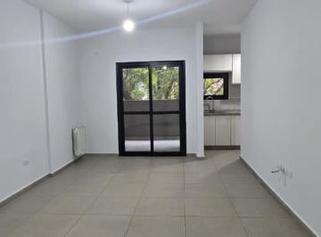 Departamento · 65m² · 4 Ambientes · Alquiler - Departamento Alberdi - un Dormitorio Amplio con Balcon Moderno