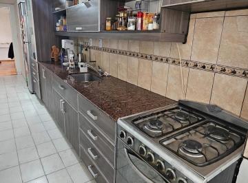 Departamento de 3 ambientes, Neuquén · Amplio Departamento en Alquiler