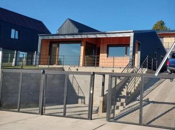 PH · 84m² · 4 Ambientes · Casa PH en Una Sola Planta Altos Pinar del Sol a Estrenar