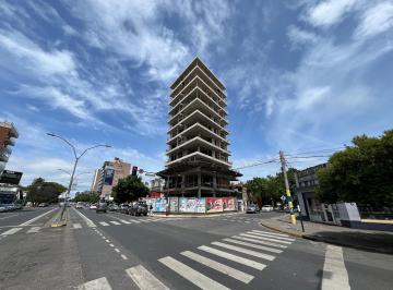 Departamento · 55m² · 2 Ambientes · Semi - Piso de un Dormitorio a Estrenar con Vista Al Rio en Venta